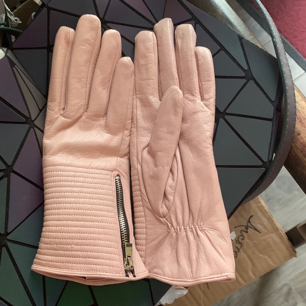 💝New Elegant Pink Leather Gloves